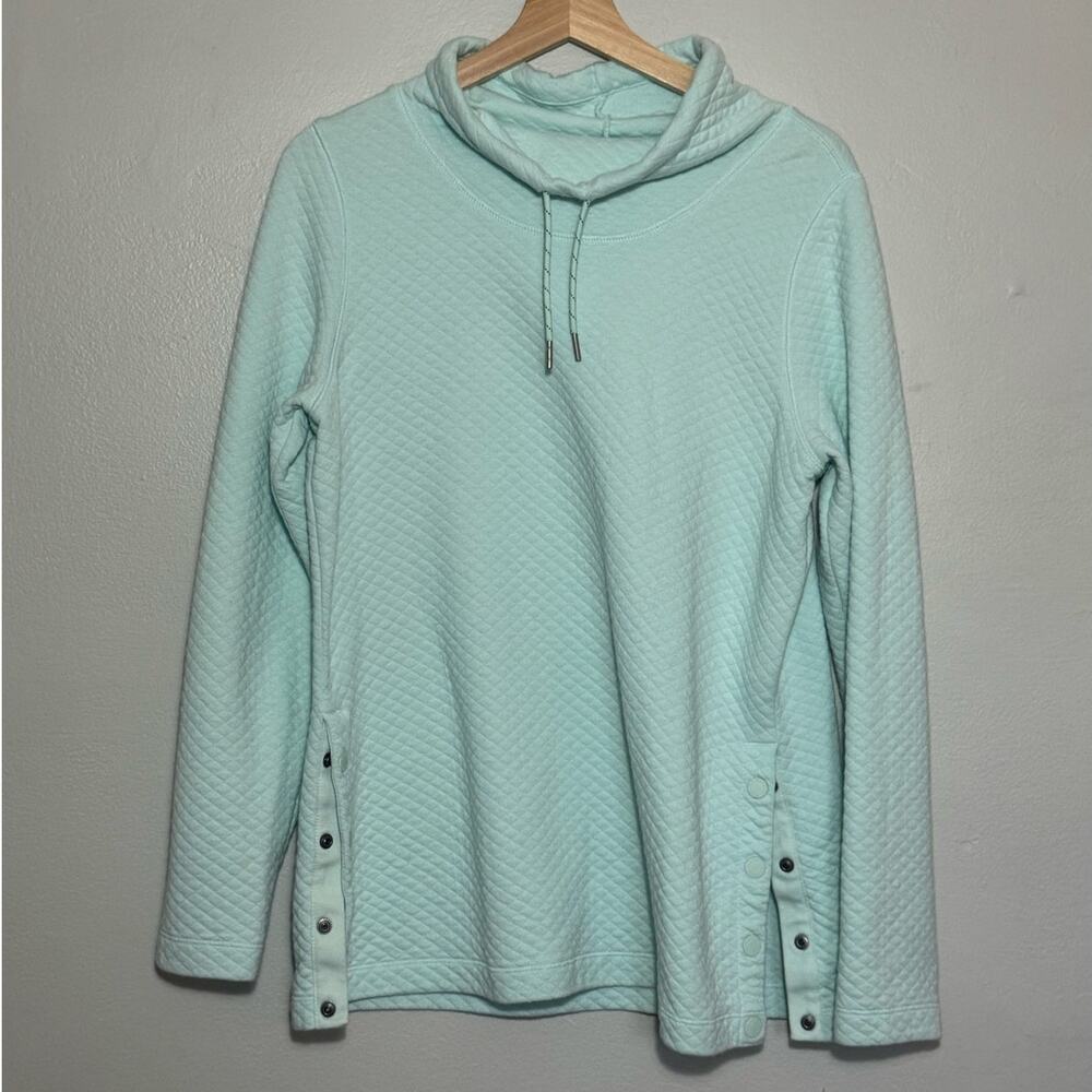 Women's M LL Bean SoftLight Quilted Top Funnelneck Light Blue Pullover Side Snap